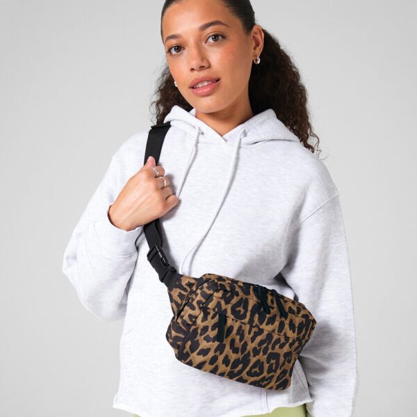 Leopard print cross-body bag Thumbnail